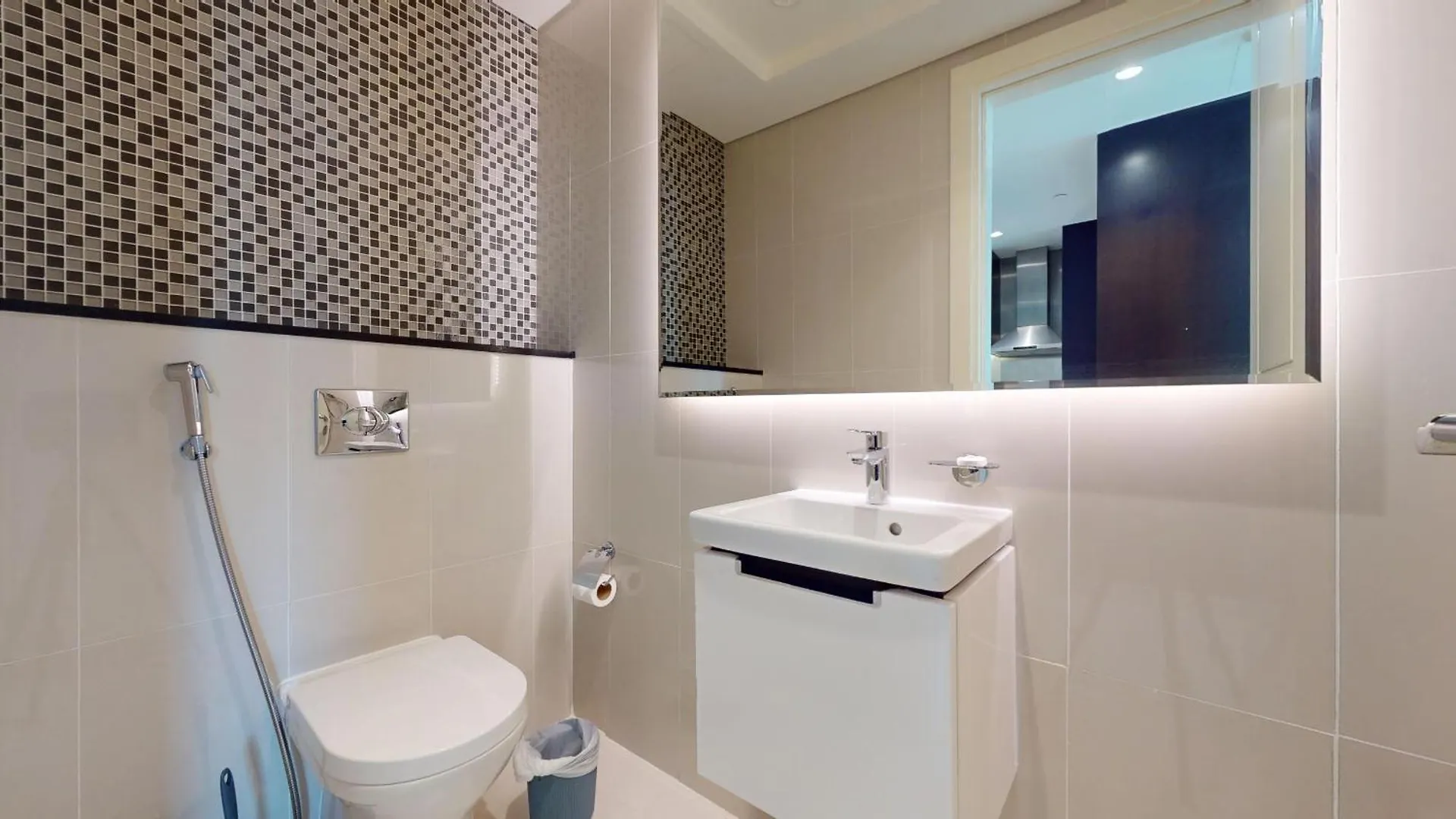Primestay - 1Br In Damac Distinction - Downtown Dubai United Arab Emirates